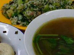 -舒蔡记生煎菜饭(云南中路店)