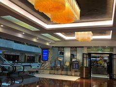 -广东大厦酒店(广州北京路步行街纪念堂地铁站店)