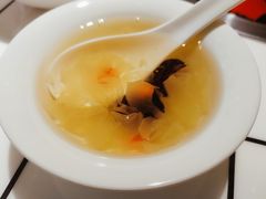 -贤合庄卤味火锅(安吉万达店)