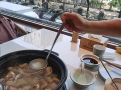 -东椰·海南椰子鸡火锅(朝阳门店)