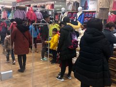 -优衣库(上海虹口龙之梦店)