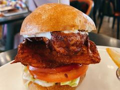 -WOLFGANG PUCK KITCHEN & BAR(迪士尼小镇店)