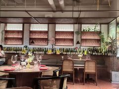 -肆海小川菜酒馆Wine Bistro (青年路店)