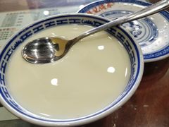 -赵记传承特色牛奶甜品(泉城广场店)