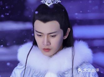 喜欢任嘉伦，是从<大唐荣耀>开始，说实话当时觉得