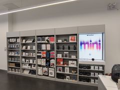 -Apple授权专营店(五彩城店)