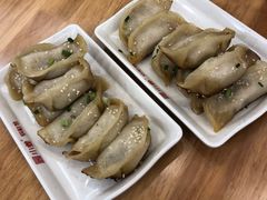 -小姜锅贴(凤凰街店)