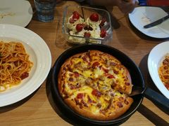 -必胜客(安盛金马店)