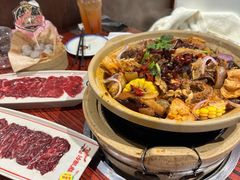 -沙胆彪炭炉牛杂煲(上海日月光广场店)
