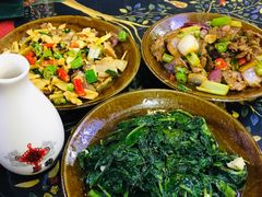 -苗湘食府(十年店)