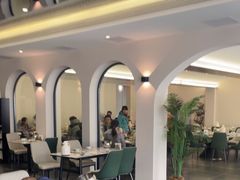 -何适山庄 ·可团建(水长城P2停车场店)