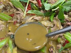 -榕江牛瘪牛肉火锅