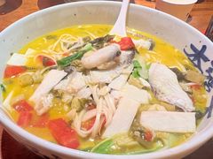 -李犟大爆鳝面·手工蟹黄包(湖滨西湖店)