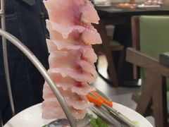 风声水起顺德珍品鲩鱼生捞起-得意咚瓜·顺德鱼生·冬瓜火锅(深圳首店)