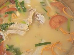 -抚仙湖生态石锅鱼野生菌(告庄店)