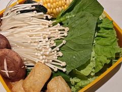 -润园四季椰子鸡火锅(卓越INTOWN店)