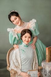 -时光纪亲子全家福照相馆(静安店母女写真父母纪念照)