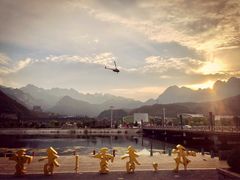 -百里峡七彩艺术小镇