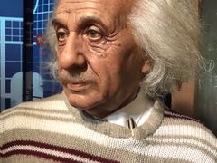 -曼谷杜莎夫人蜡像馆