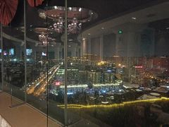 -荣誉国际酒店-云顶旋转餐厅