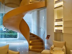 -左右Massage/Spa(长寿路店)