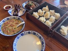 -张家巷美食(南浔店)