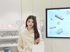 -杭州西湖银泰百货