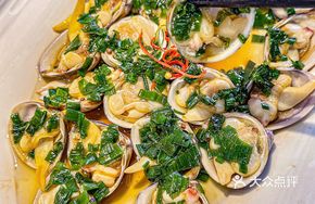 Dalian Clam Stir-fry