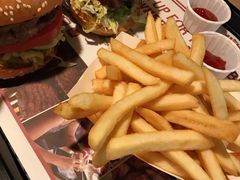 -The Habit Burger Grill 哈比特汉堡(复兴soho店)
