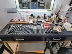 -ME觅妆·定制美妆·彩妆私教(菱角湖店)