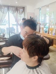 -心迪染发专门店