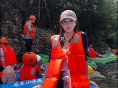 -安吉龙王山峡谷漂流