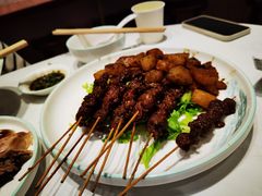 孜然牛肉串-犇逸·乐山跷脚牛肉·四川现炒(览海店)