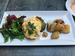 日出海洋鲜虾-The Rug Cafe(王府中环店)