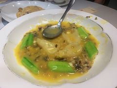 金汤小米煮花胶-广东道至正餐厅(区庄店)