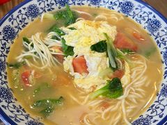 -何太太馄饨面铺(大浒东苑店)