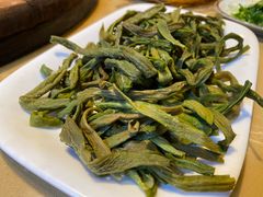 -万里闯关东铁锅炖菜馆(高新旗舰店)