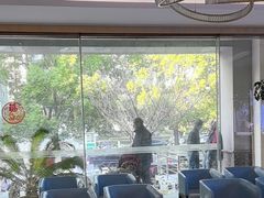 -合肥美奥口腔·种植矫正中心(政务院)