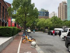 -九六广场-停车场