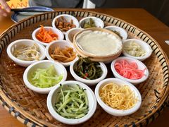 -包整·丝娃娃(一览甲秀楼风景店)