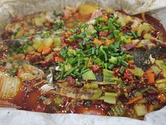 -鱼众不同·鸡公煲·烤全鱼(国顺路店)
