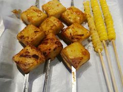 -马路牙子地桌烤肉(工体店)
