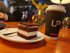 -西西弗书店&矢量咖啡(壹方购物中心店)