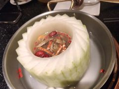 -得意咚瓜·顺德鱼生·冬瓜火锅(深圳首店)