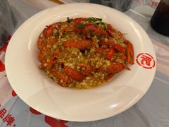 -肥肥虾庄·金牌油焖大虾(汉口城市广场店)