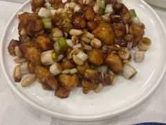 -鑫巴蜀小镇 · 水煮鱼专研店(玉桥店)