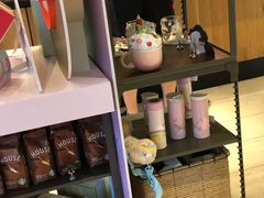 -星巴克臻选(莘庄仲盛店)