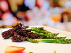羊肚菌酿土猪肉-富淳饭店(陆家嘴保利广场店)