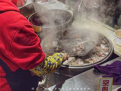 -江三王记牛杂馆(总店)