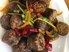 -金达莱冷面百年石锅饭(宾馆胡同店)